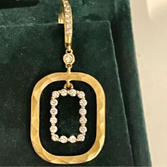 Spectacular 18K Hammered Gold & Diamond Rectangular Norman Covan Earrings - Picture 3 of 7